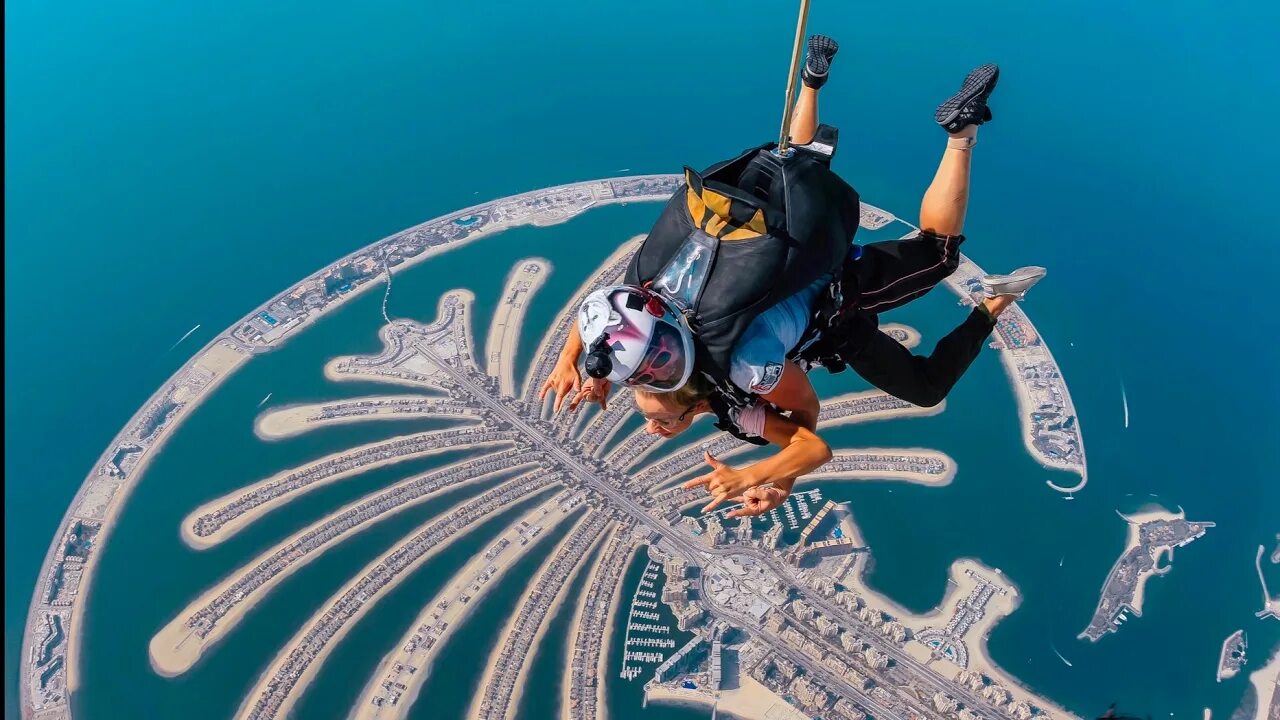 Skydiving Over Palm Jumeirah